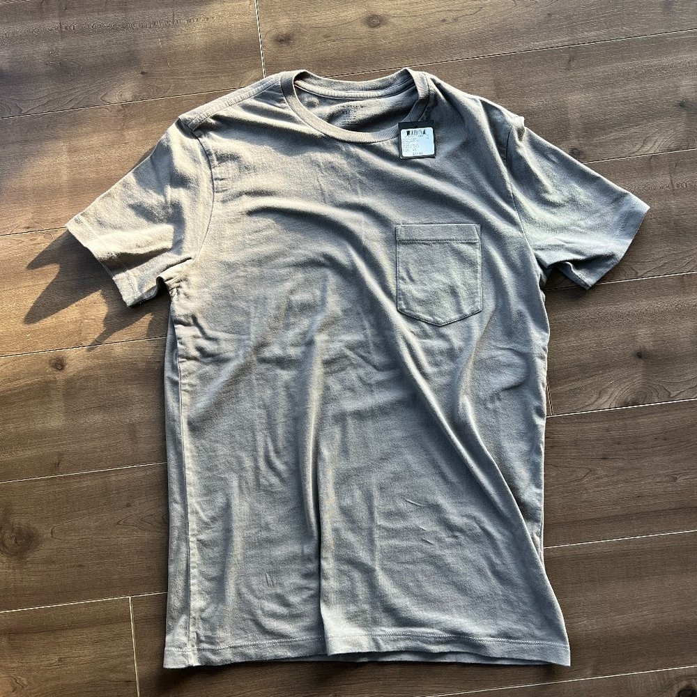 NWT - Mens Club Monaco - Williams Pocket Tee - BROWN - XS